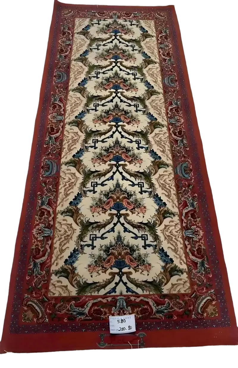 "Hand-knotted Persian-inspired red runner rug from Isfahan, featuring a wool and silk blend, with intricate vintage design. Size: 200 cm x 80 cm."